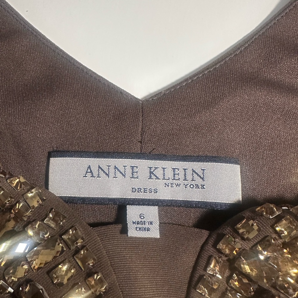Anne Klein Women’s Size 6 Brown Cocktail Dress With Bronze Rhinestones NWOT - Picture 5 of 11